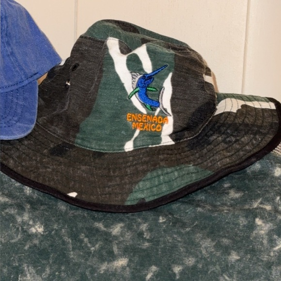 Panama City Beach, Florida Cap/Shirt, Ensenada Mexico Bucket Hat for Child/Kid - Picture 4 of 10